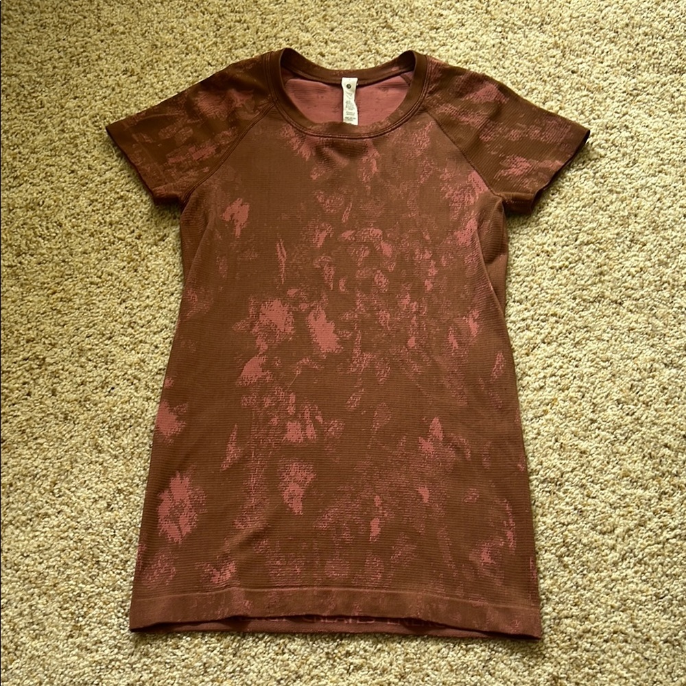 Lululemon Short-Sleeve Swiftly Tech